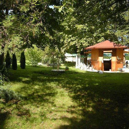 וארנה Park Hotel Persey מראה חיצוני תמונה