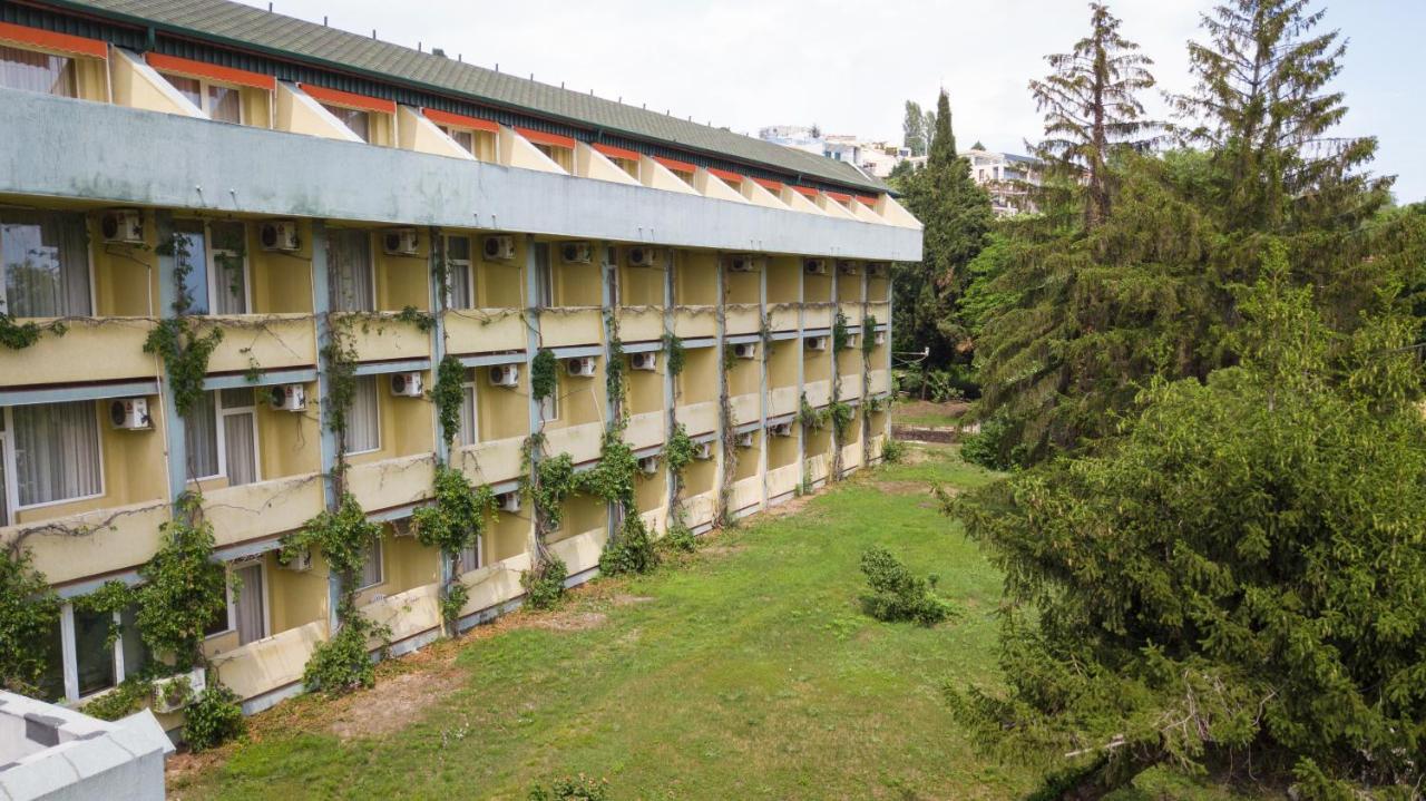 וארנה Park Hotel Persey מראה חיצוני תמונה