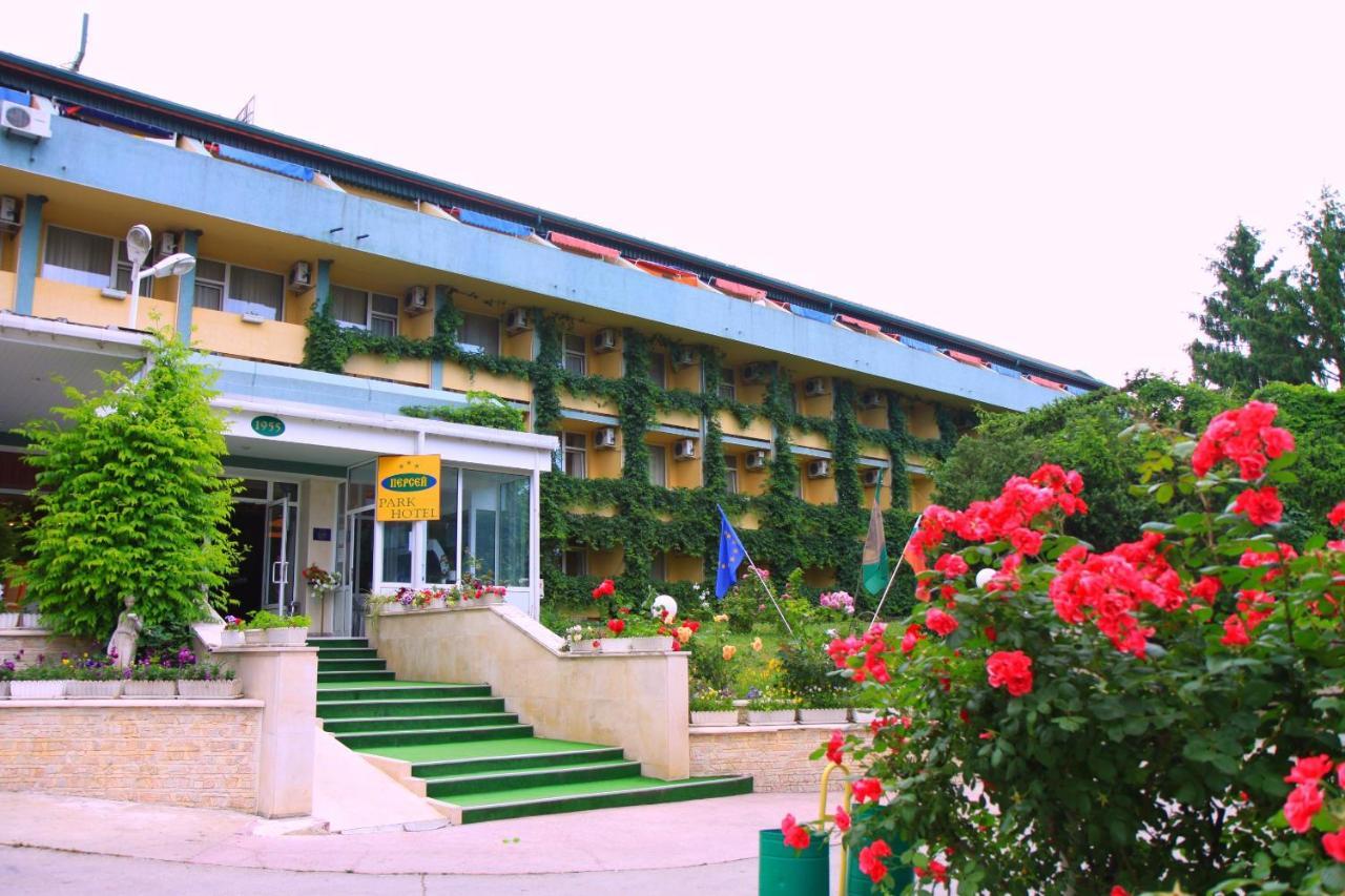 וארנה Park Hotel Persey מראה חיצוני תמונה