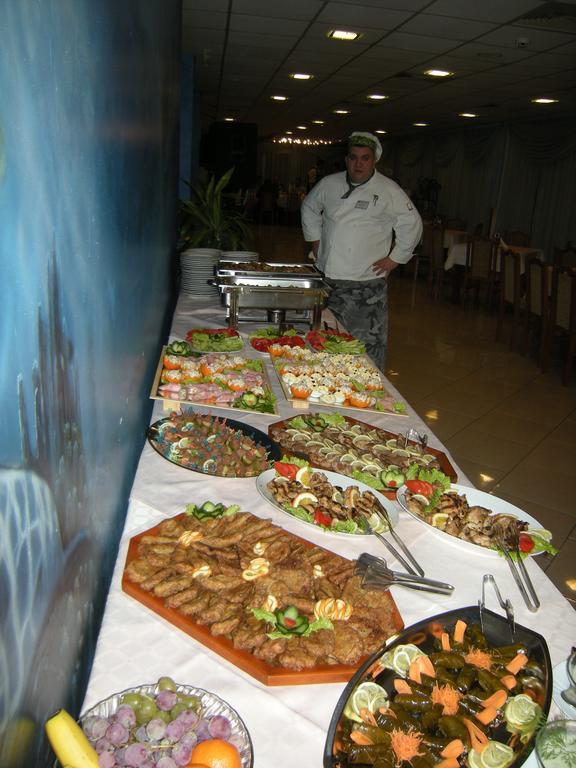 וארנה Park Hotel Persey מראה חיצוני תמונה